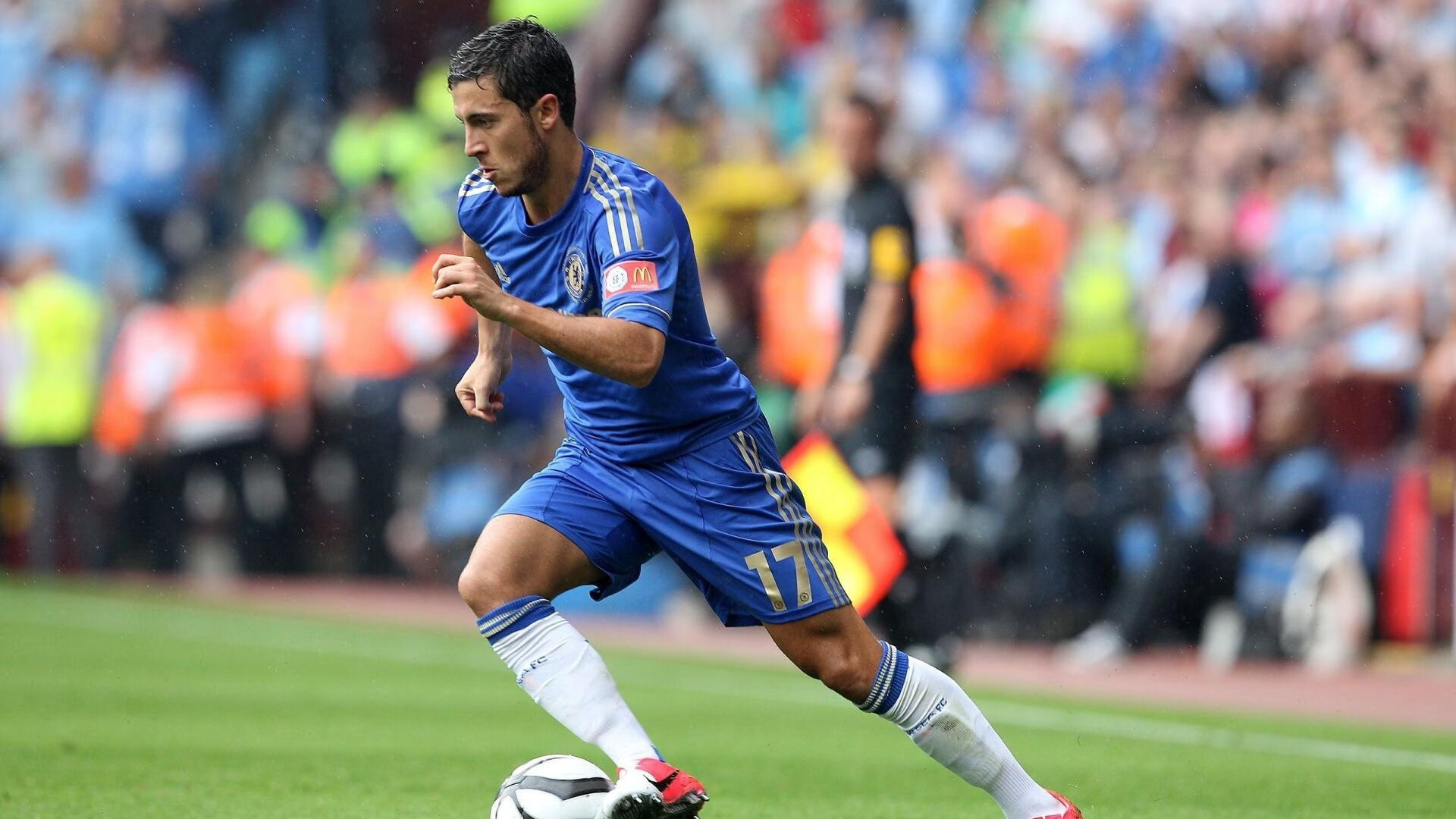 老鹰对阵公牛,爱德华兹稳定输出不掉线,新一代得分机器的诞生