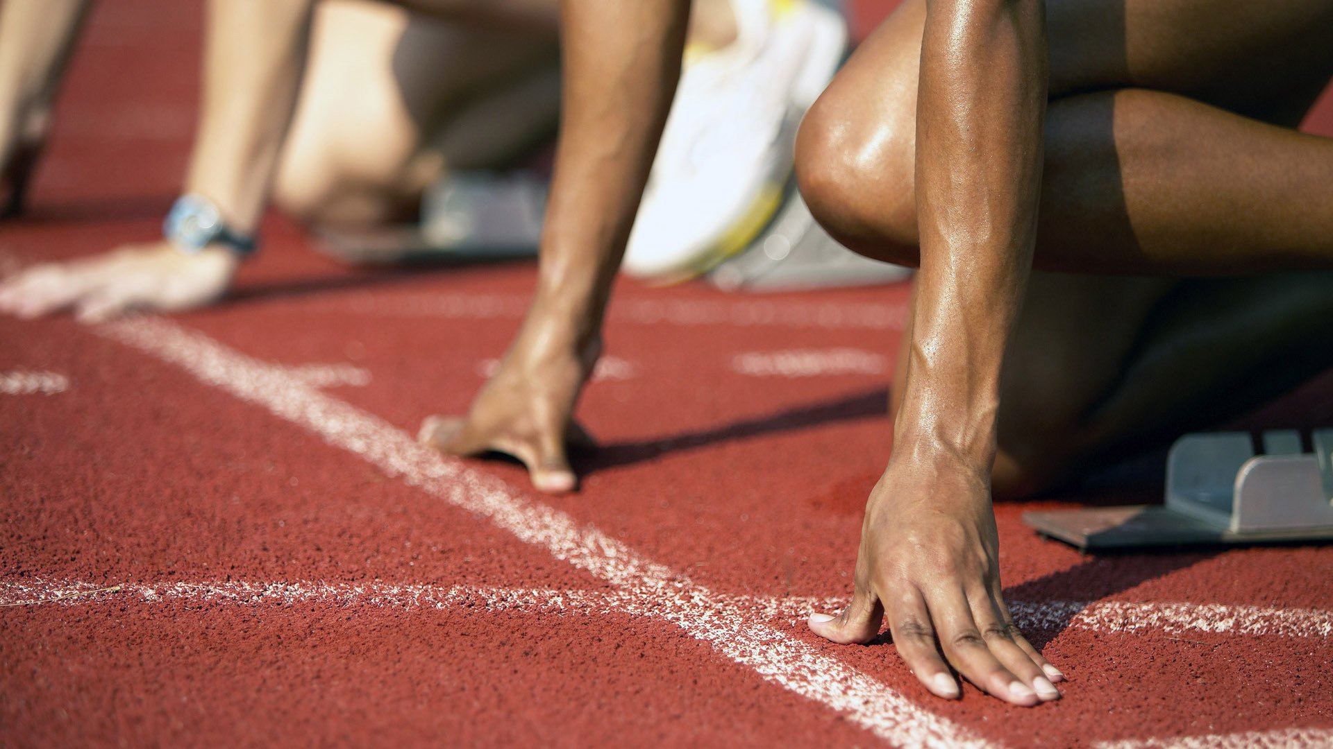 皇马对阵伊朗，迪马利亚关键回合不手软，一剑封喉定乾坤